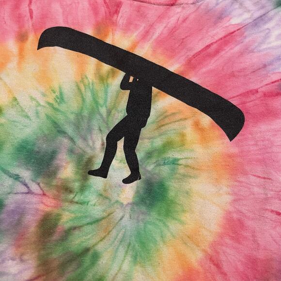 Man Carrying Canoe Tie Dye Tee Shirt Mens Large Vintage Retro Outdoor Hiking - Picture 2 of 10